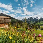 Strumpfburg By Alpenglueck * Kramsach