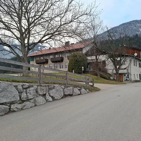 Strumpfburg By Alpenglueck Lägenhet *